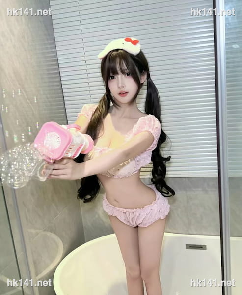 極嫩超緊極品粉鮑❤️嫩幼妹