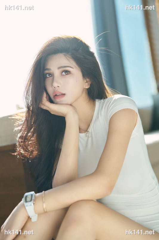 靚女76