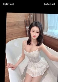 中美混血短暫逗留白月光
